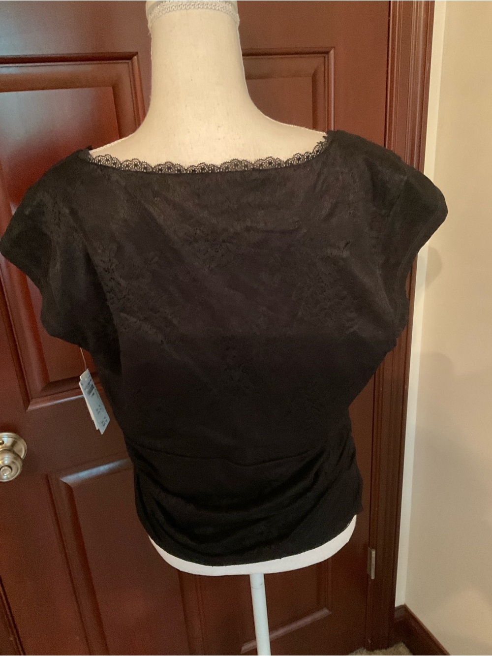 Abercrombie & Fitch Top. Sz. XL NWT - Picture 3 of 5